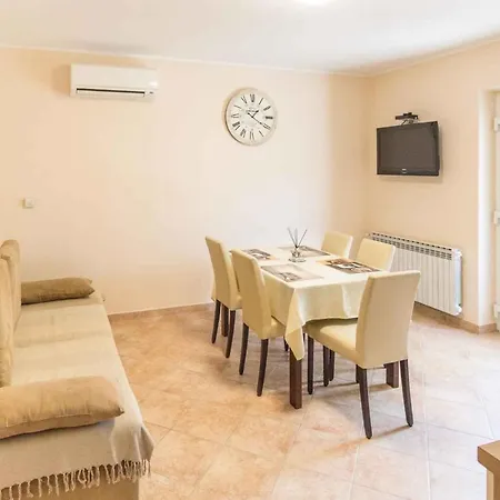 Apartment In Porec/Istrien 10252