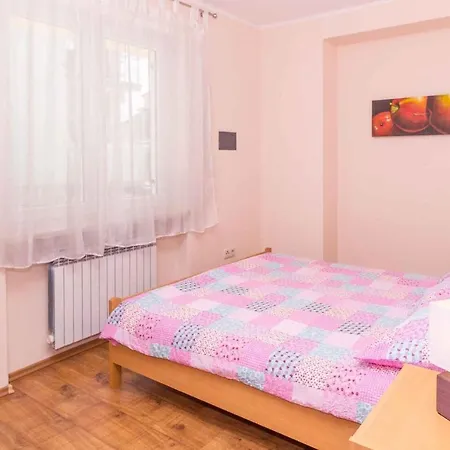 Apartment In Porec/Istrien 10252 Apartment Porec